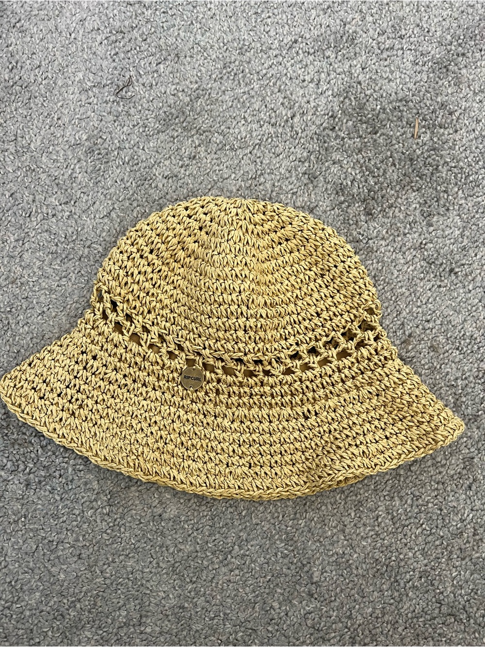 Rip Curl Straw Bucket Hat in Natural Tan